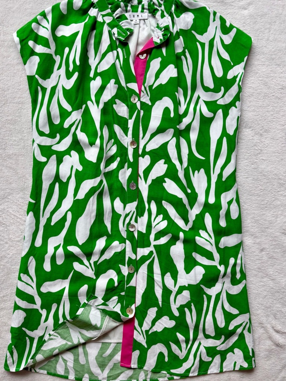 THML Green and White Abstract Print Button-Front Dress with Pink Placket